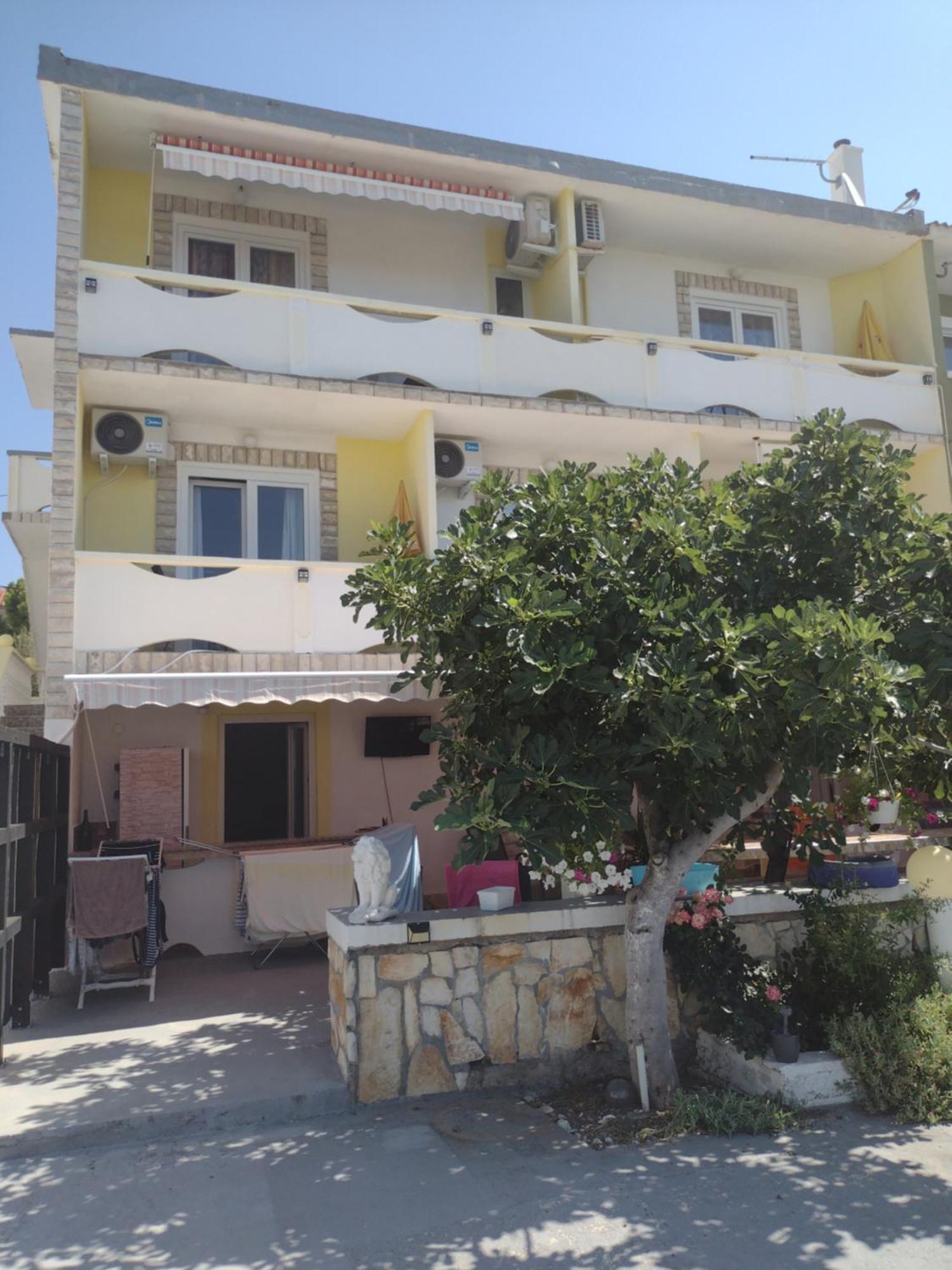 Apartmani Alen Dinjiska ห้อง รูปภาพ